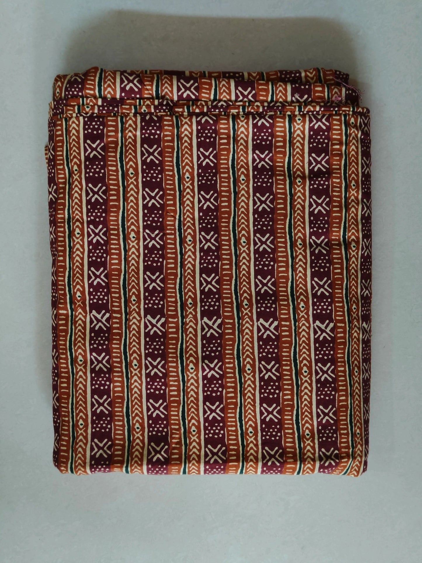 Brown Bottom Print Cotton 60x60 Fabric
