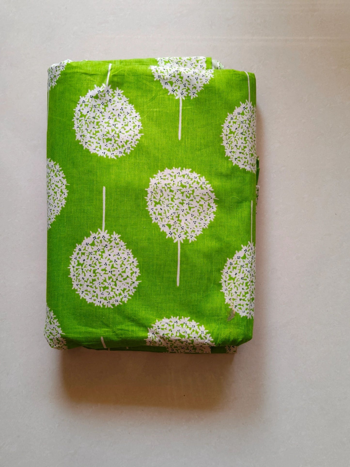 Parrot Green Cotton 60x60 Fabric